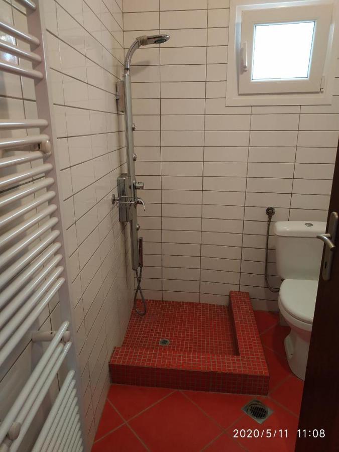 Peramos Luxury Apartment Nea Peramos  Exterior photo