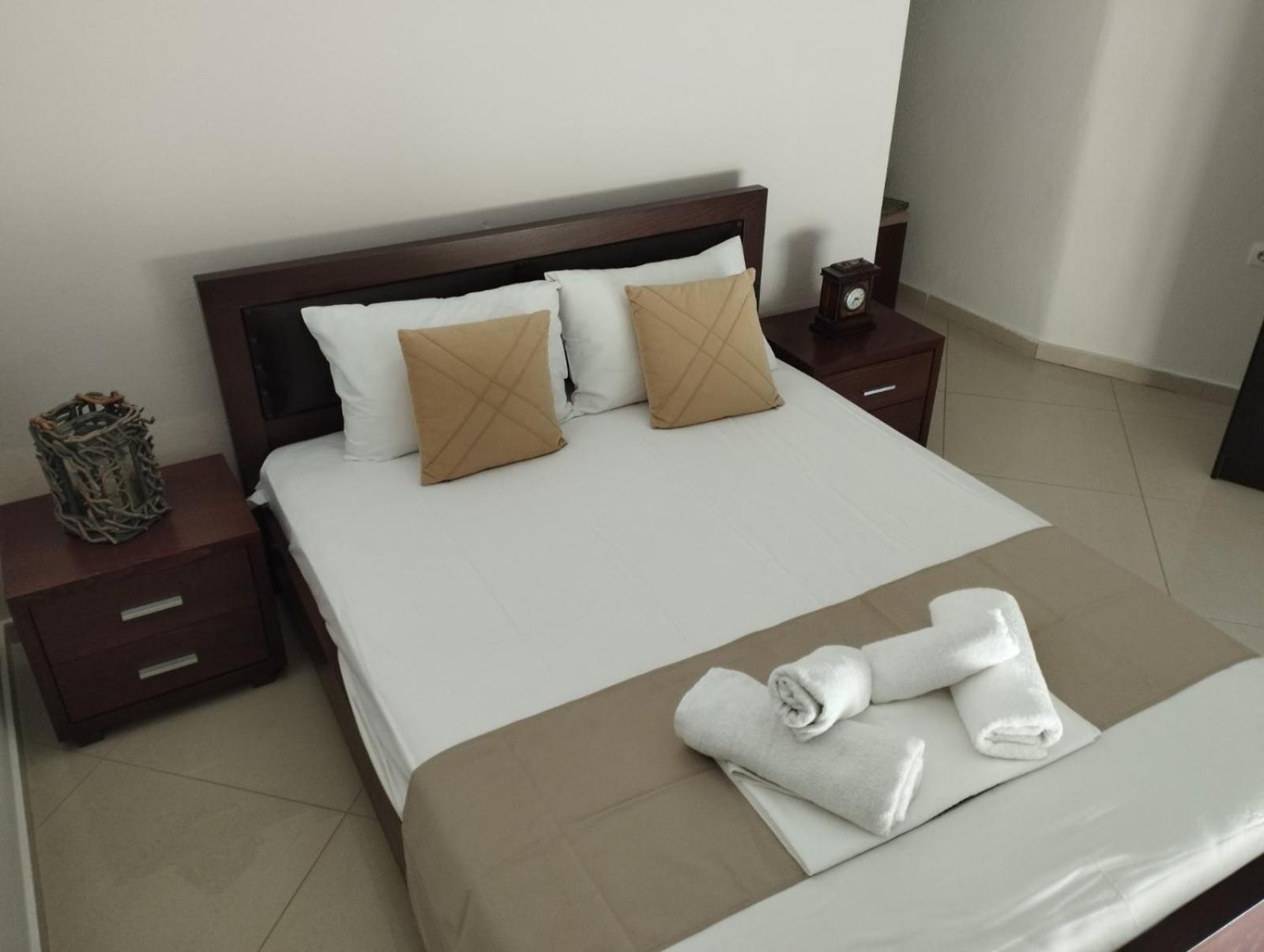 Peramos Luxury Apartment Nea Peramos  Exterior photo