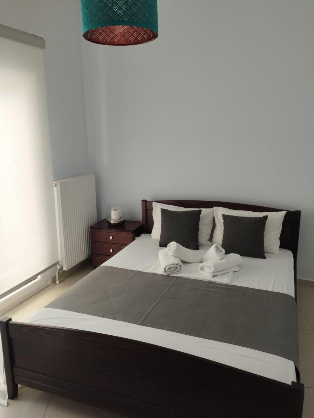 Peramos Luxury Apartment Nea Peramos  Exterior photo